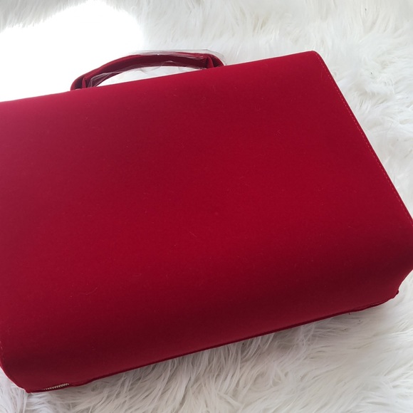 Estée Lauder red zipper cosmetic bag - Picture 5 of 12